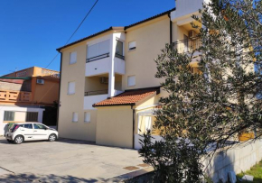 Apartments by the sea Pirovac, Sibenik - 15659